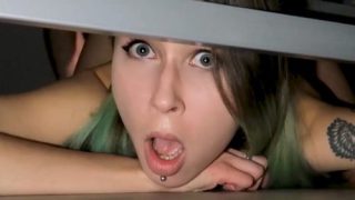 Horny Roommate Uses Her Pussy Like A Fleshlight – Laruna Mave