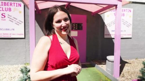 Lily, 32 years old, medical secretary in Montpellier