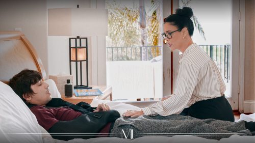 Teacher’s Helping Hand – Dana Vespoli