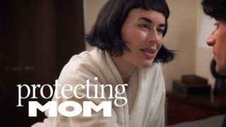 Protecting Mom – Olive Glass